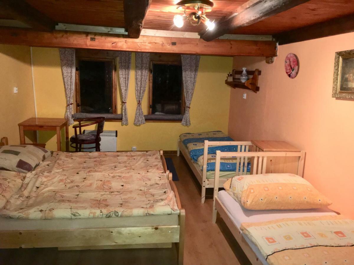 הוילה Loučná pod Klínovcem Medvedi Boudy מראה חיצוני תמונה